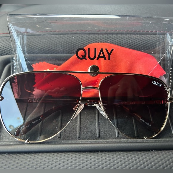 Quay High Key Polarized - Picture 2 of 3